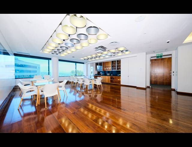 796M² OFFICE TO LET IN SANDTON CENTRAL